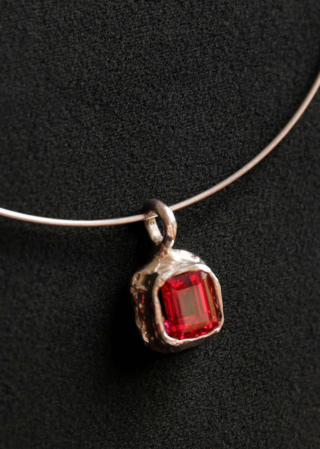 Fiera Choker